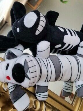 ❗Spooky Skeleton and Mummy Squeaky Dog Toy Duo❗